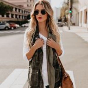 Vintage Look Cotton Pocketed Cargo Vest